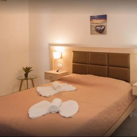 Hotel Saint George Palace 4*