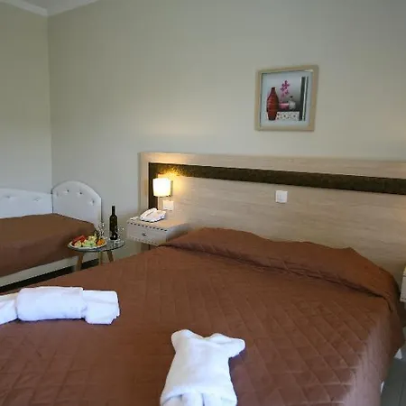Saint George Palace 4*