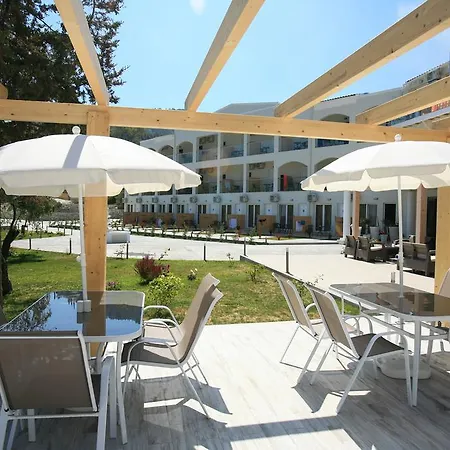Saint George Palace Hotel 4*