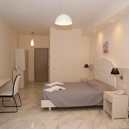 Saint George Palace Agios Georgios Pagon